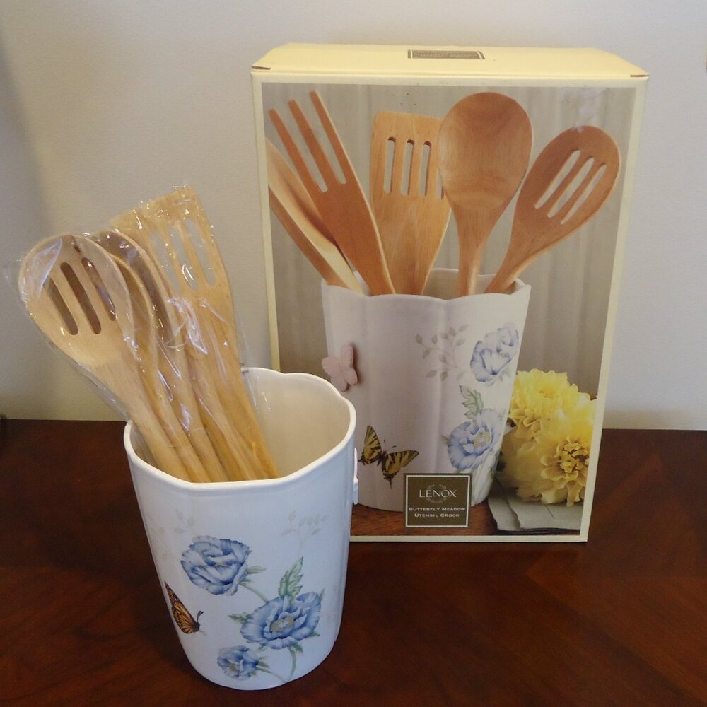 Lenox Butterfly Meadow Utensil Crock w/Wooden Spoons